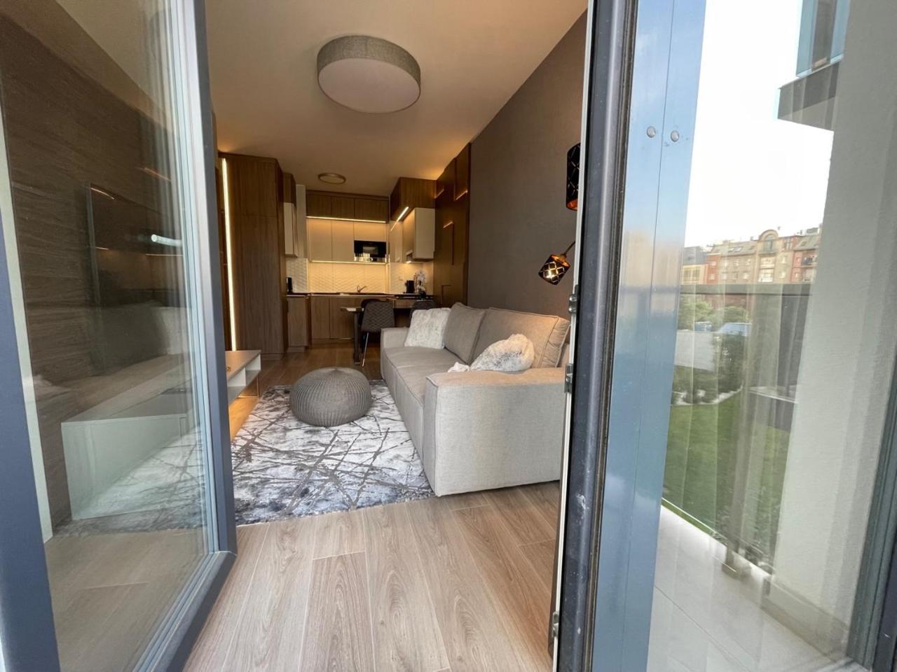 Karzo Property Lk 204 Будапеща Екстериор снимка