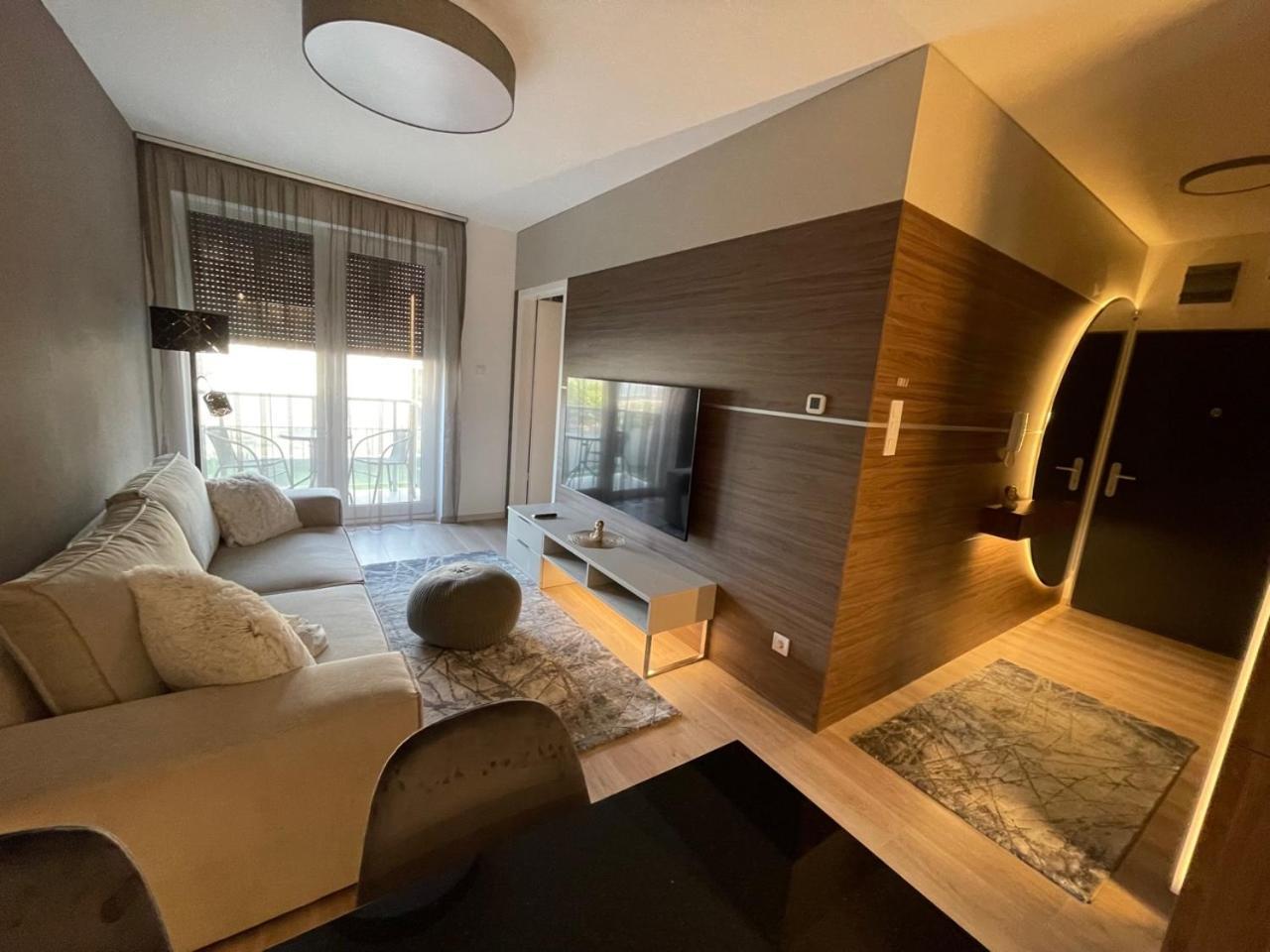 Karzo Property Lk 204 Будапеща Екстериор снимка