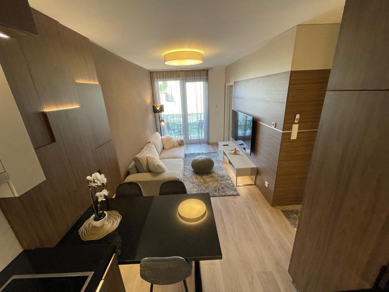 Karzo Property Lk 204 Будапеща Екстериор снимка