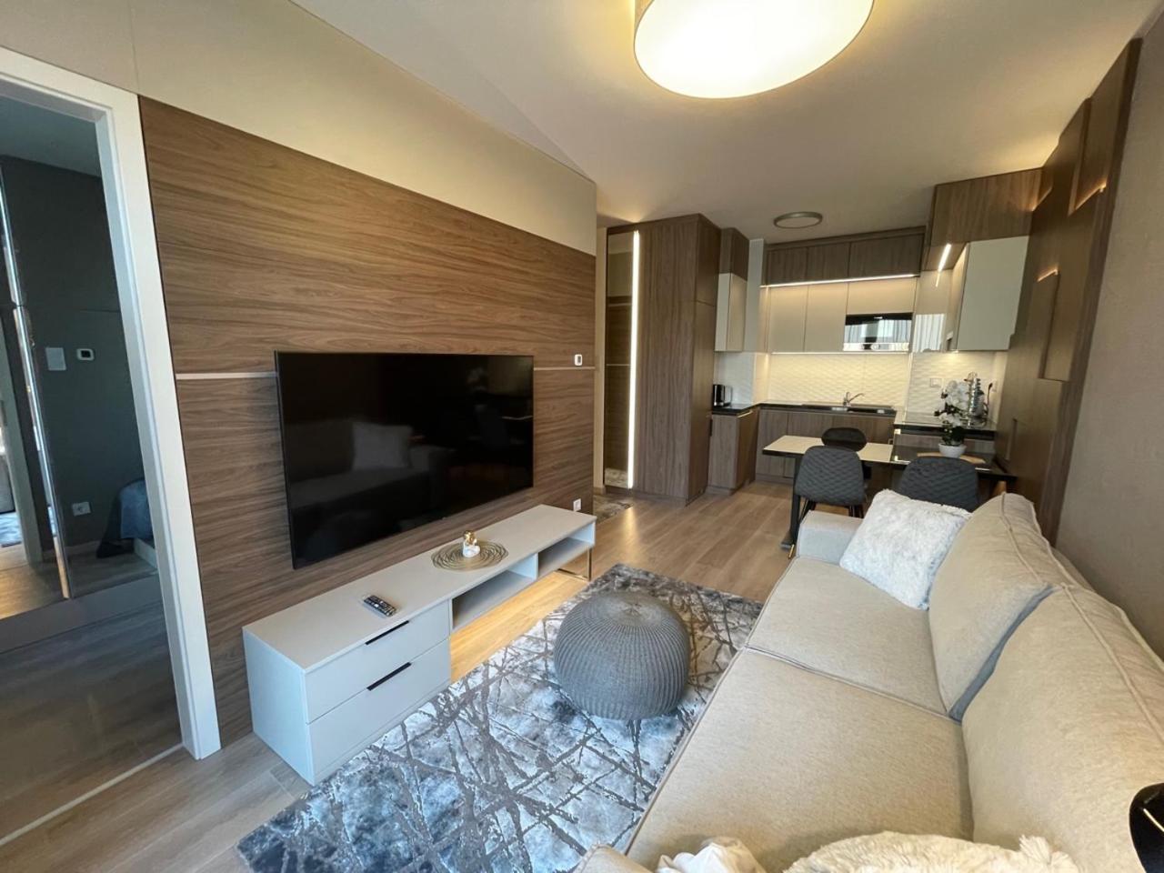 Karzo Property Lk 204 Будапеща Екстериор снимка