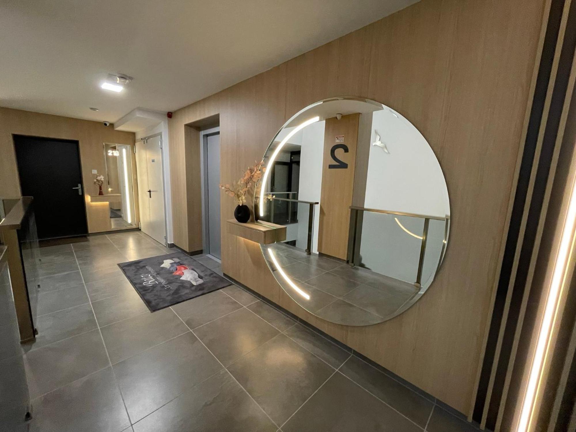 Karzo Property Lk 204 Будапеща Екстериор снимка