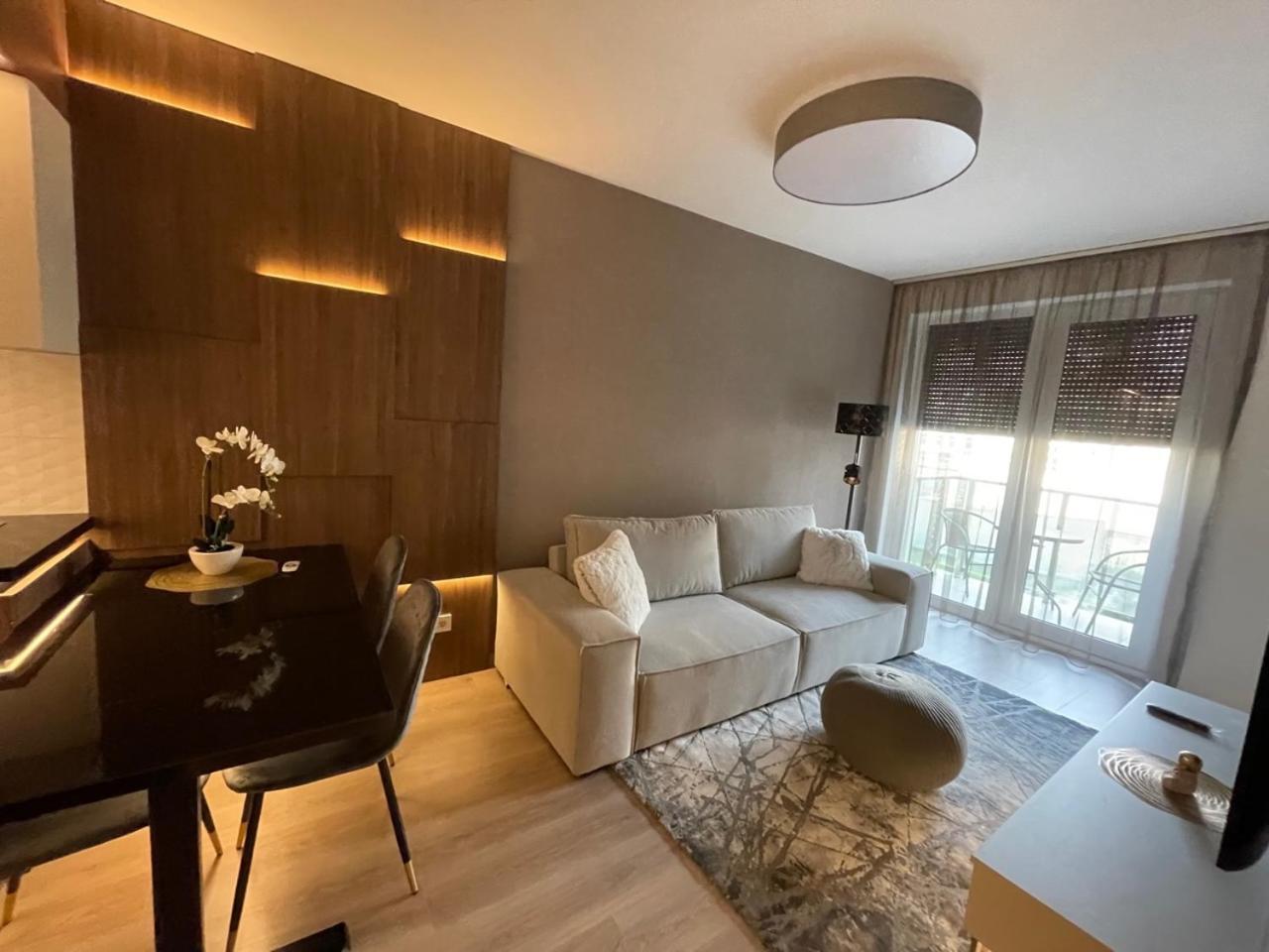 Karzo Property Lk 204 Будапеща Екстериор снимка